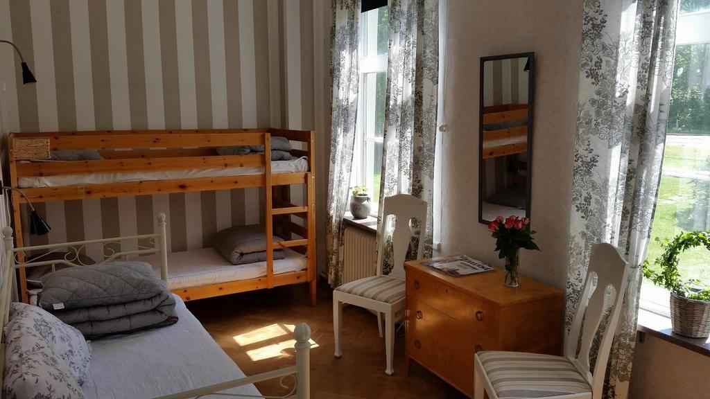 Takern Vandrarhem Svanshals Luaran gambar