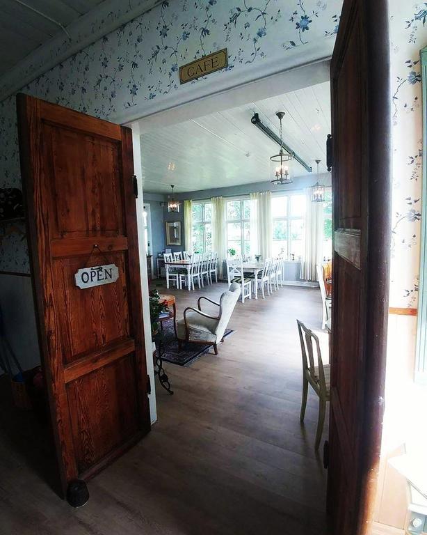 Takern Vandrarhem Svanshals Luaran gambar